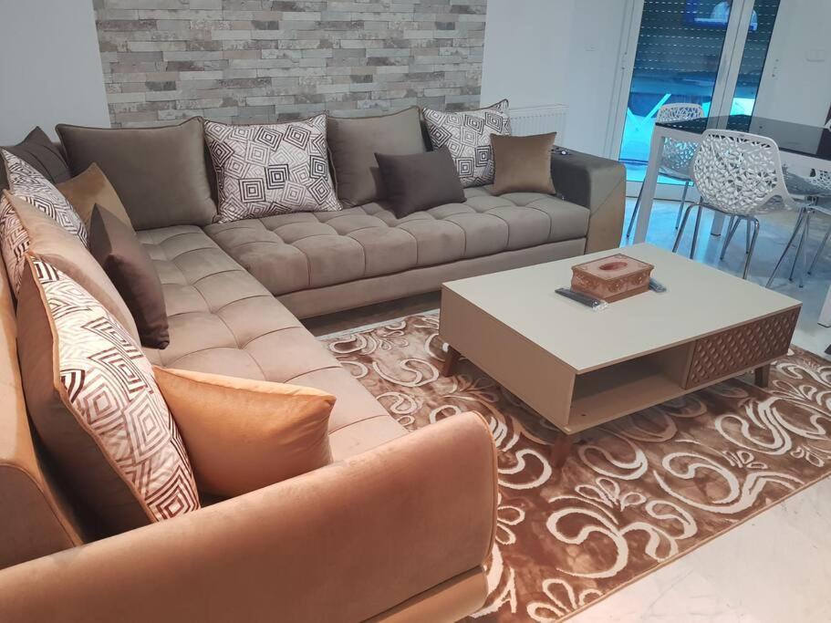 Lovely Apartment Near Tunis Mall - Lac2 突尼斯 外观 照片
